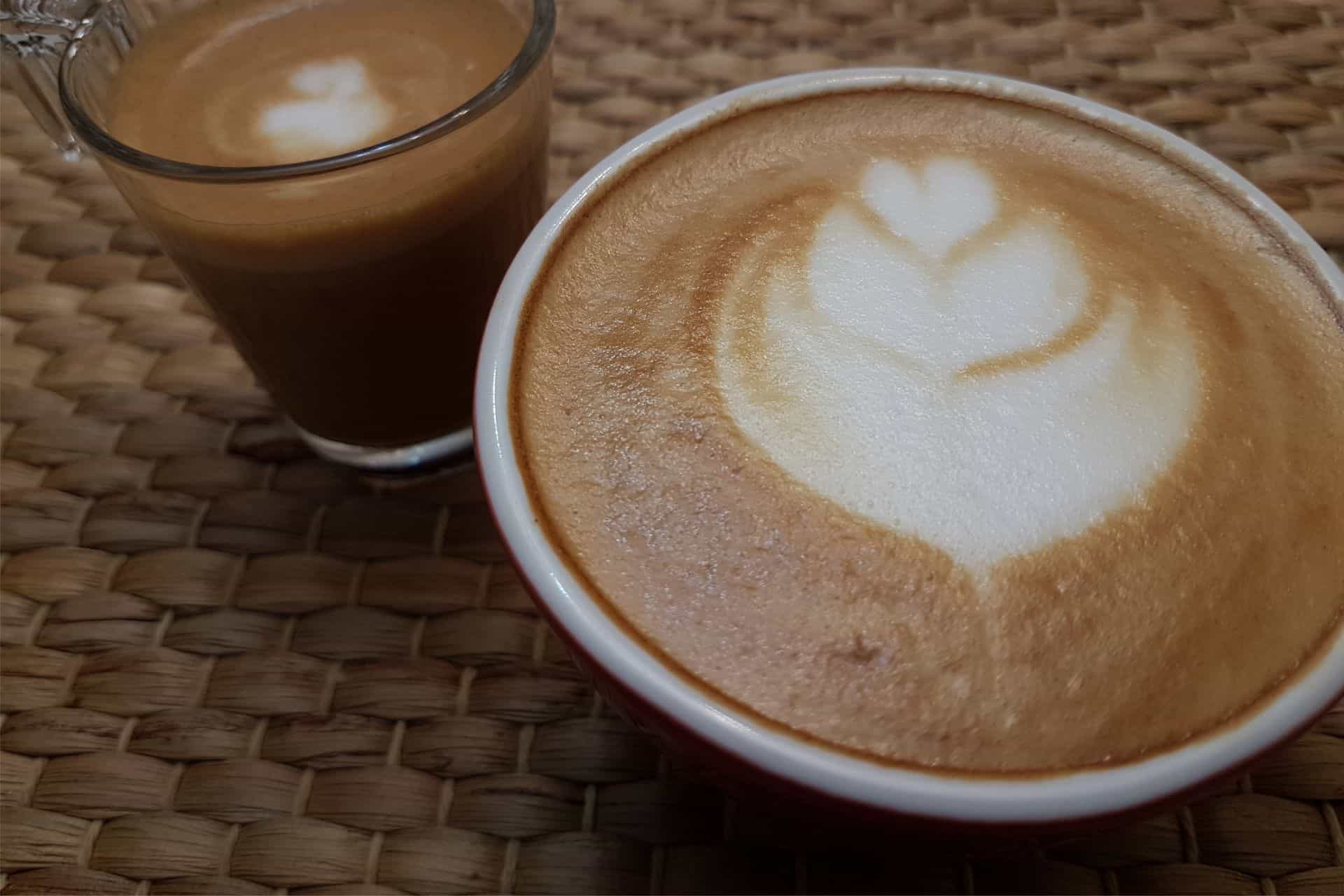 Latte art - am barista vending
